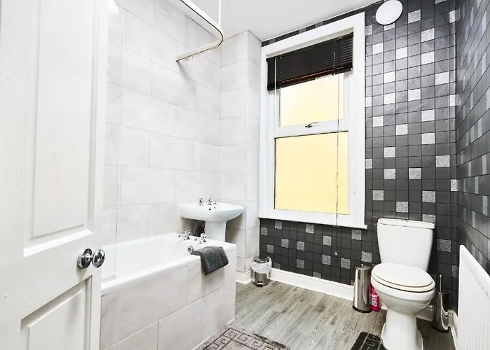 5 Minutes From Leeds City Centre - Parking * Leeds (West Yorkshire)