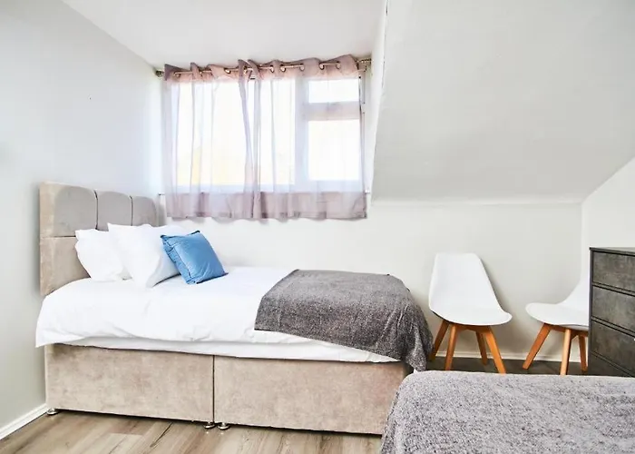 5 Minutes From Leeds City Centre - Parking Holiday home Leeds (West Yorkshire)