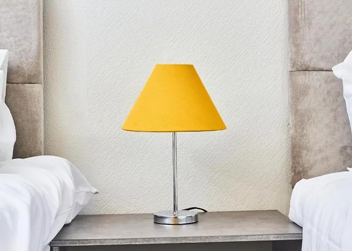 Holiday home 5 Minutes From Leeds City Centre - Parking