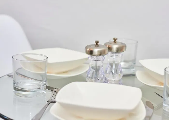 Hébergement de vacances 5 Minutes From Leeds City Centre - Parking *