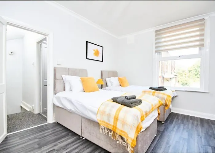 Hébergement de vacances 5 Minutes From Leeds City Centre - Parking *